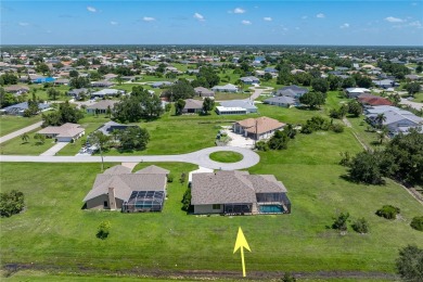 DEEP CREEK POOL HOME ON QUIET CUL-DE-SAC - This isn't just on Deep Creek Golf Club in Florida - for sale on GolfHomes.com, golf home, golf lot