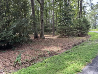 This beautiful lot in Carolina Shores is nearly 1/2 acre in size on Carolina Shores Golf Course in North Carolina - for sale on GolfHomes.com, golf home, golf lot