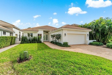 Don't miss this newly renovated Patio B in Frenchman's Creek on on Frenchmans Creek Country Club in Florida - for sale on GolfHomes.com, golf home, golf lot