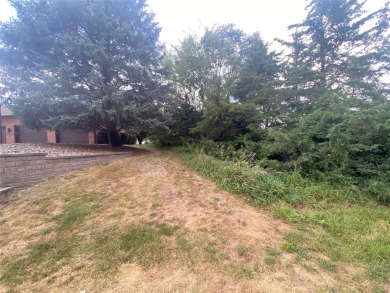Nice building lot w/ 121' of golf course frontage. Own a lot at on Lake Panorama National Golf Course in Iowa - for sale on GolfHomes.com, golf home, golf lot