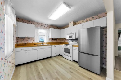 Incredible value pool home in Sun City Center! Loved by a on North Lakes Golf Course in Florida - for sale on GolfHomes.com, golf home, golf lot