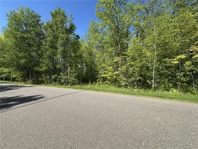 Premium wooded lot at the prestigious Izatys Golf  Yacht Club on Izatys Golf and Yacht Club in Minnesota - for sale on GolfHomes.com, golf home, golf lot