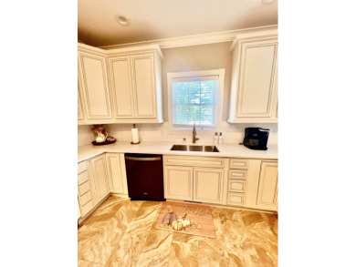 This 4,300 sq ft (all living) 4 Bedroom 3.50 Bathroom 2 story on StoneCrest Golf Course in Kentucky - for sale on GolfHomes.com, golf home, golf lot