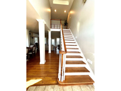 This 4,300 sq ft (all living) 4 Bedroom 3.50 Bathroom 2 story on StoneCrest Golf Course in Kentucky - for sale on GolfHomes.com, golf home, golf lot