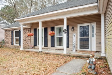 AGENTS Please read agent notes. Move-in ready in Crowfield on Crowfield Golf and Country Club in South Carolina - for sale on GolfHomes.com, golf home, golf lot