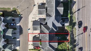 Welcome to this charming 2-bed, 2.5-bath townhome in the highly on Tierra Del Sol in Texas - for sale on GolfHomes.com, golf home, golf lot