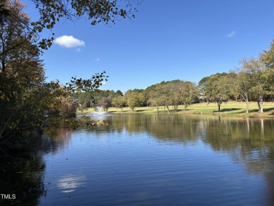 Golf course setting! This beautiful turnkey, low maintenance on Heritage Golf Club in North Carolina - for sale on GolfHomes.com, golf home, golf lot