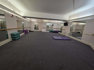 Nestled in a highly desirable International Village community on Inverrary Country Club in Florida - for sale on GolfHomes.com, golf home, golf lot