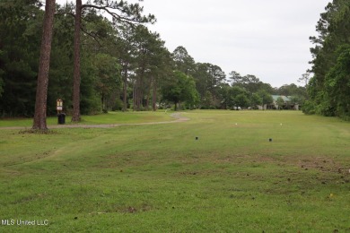 $10.000.00 TOWARD BUYERS CLOSING COST WITH A ACCEPTABLE OFFER on Mississippi National Golf Course in Mississippi - for sale on GolfHomes.com, golf home, golf lot