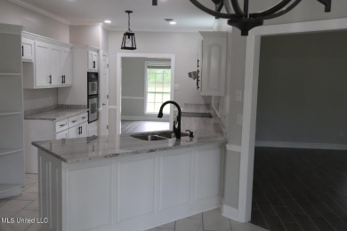 $10.000.00 TOWARD BUYERS CLOSING COST WITH A ACCEPTABLE OFFER on Mississippi National Golf Course in Mississippi - for sale on GolfHomes.com, golf home, golf lot
