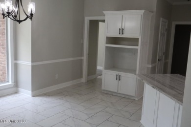 $10.000.00 TOWARD BUYERS CLOSING COST WITH A ACCEPTABLE OFFER on Mississippi National Golf Course in Mississippi - for sale on GolfHomes.com, golf home, golf lot