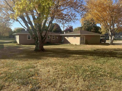 Get ready to move into this truly unique Aurelia home.  Sitting on Aurelia Golf Club in Iowa - for sale on GolfHomes.com, golf home, golf lot