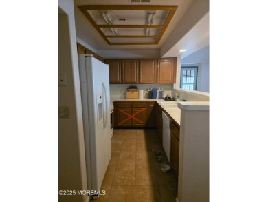 Great opportunity in Leisure Village West! This 2 bedroom, 2 and on Leisure Village West Assoc. in New Jersey - for sale on GolfHomes.com, golf home, golf lot