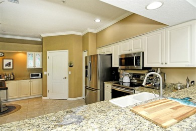 Take a look at this exceptional, completely renovated on Heritage Oaks Golf and Country Club in Florida - for sale on GolfHomes.com, golf home, golf lot