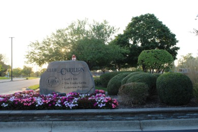 This lovingly carded for home as just been professionally on The Links at Carillon in Illinois - for sale on GolfHomes.com, golf home, golf lot