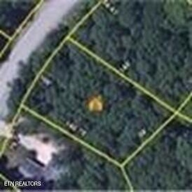 Convenient with private setting in North Fairfield Glade Resort on Heatherhurst Golf Course in Tennessee - for sale on GolfHomes.com, golf home, golf lot