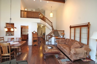 PERFECTION! Rare lakefront townhome in Lake Barrington with on Pine Meadow Golf Club in Illinois - for sale on GolfHomes.com, golf home, golf lot