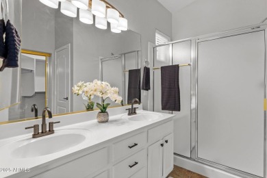 You're going to love this remodeled, charming 2 bedroom, 2 on Arizona Traditions Golf Club in Arizona - for sale on GolfHomes.com, golf home, golf lot