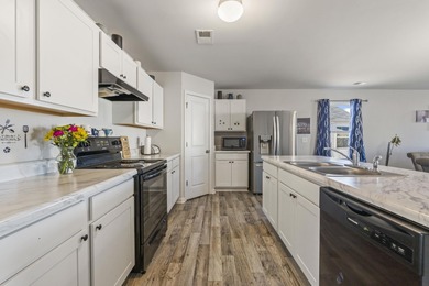 If you're a golf lover, Shaftesbury Green offers one of the best on Shaftesbury Glen Golf and Fish Club in South Carolina - for sale on GolfHomes.com, golf home, golf lot