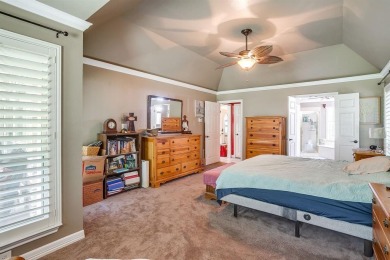 Welcome to this elegant 3-bedroom, 2.5-bath home located in the on Pecan Plantation Country Club in Texas - for sale on GolfHomes.com, golf home, golf lot