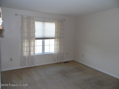 End Unit Townhome in Sand Springs. Generous room sizes. Center on Sand Springs Country Club in Pennsylvania - for sale on GolfHomes.com, golf home, golf lot