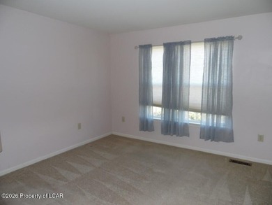 End Unit Townhome in Sand Springs. Generous room sizes. Center on Sand Springs Country Club in Pennsylvania - for sale on GolfHomes.com, golf home, golf lot