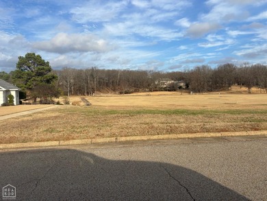 Rare opportunity to own a prime single-family building lot in on RidgePointe Country Club in Arkansas - for sale on GolfHomes.com, golf home, golf lot