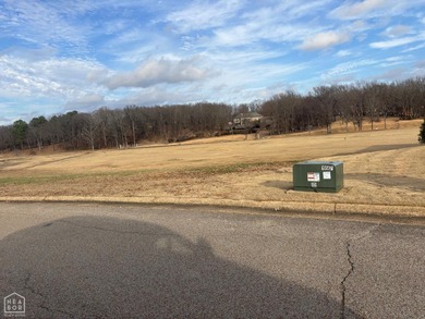 Rare opportunity to own a prime single-family building lot in on RidgePointe Country Club in Arkansas - for sale on GolfHomes.com, golf home, golf lot