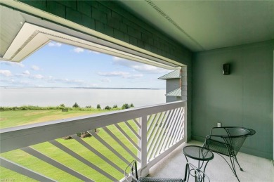 Enjoy breathtaking and panoramic views of the James River in on Kingsmill Resort and Golf Club in Virginia - for sale on GolfHomes.com, golf home, golf lot