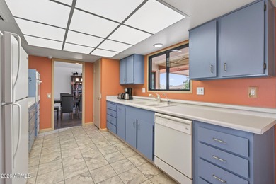 This Afton offers 1738 of interior square footage, a HUGE 10 on Deer Valley Golf Course in Arizona - for sale on GolfHomes.com, golf home, golf lot