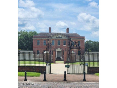 Home is move-in ready. 
Buyer can choose $10,000 Flex Cash- Use on Harbour Point Golf Club in North Carolina - for sale on GolfHomes.com, golf home, golf lot