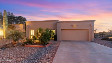 Stunning, fully renovated corner-unit townhome in a vibrant 55+ on Omni Tucson National Golf Resort and Spa - Catalina in Arizona - for sale on GolfHomes.com, golf home, golf lot