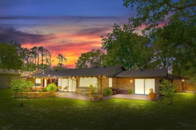 Don't miss your opportunity to own a fully updated 2420 square on Hide-A-Way Lake Golf Course in Texas - for sale on GolfHomes.com, golf home, golf lot