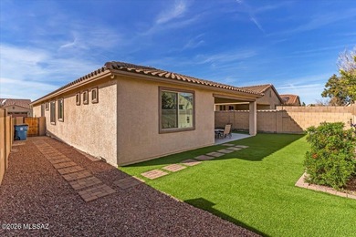 Beautifully maintained 3BD/2BA home in a gated community next to on Quarry Pines Golf Club  in Arizona - for sale on GolfHomes.com, golf home, golf lot