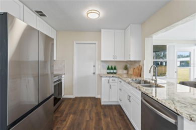 * * SPECTACULR UPDATED HOME * *  PREVIEW THE GORGOUS PHOTOS ~ on Mainlands Golf Club in Florida - for sale on GolfHomes.com, golf home, golf lot