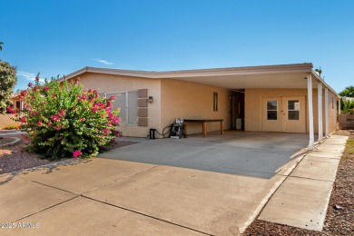 Step into your ideal 55+ lifestyle w/ this 2-bed/2-bath home in on Sun Lakes Country Club in Arizona - for sale on GolfHomes.com, golf home, golf lot