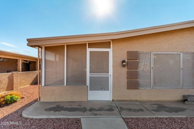 Step into your ideal 55+ lifestyle w/ this 2-bed/2-bath home in on Sun Lakes Country Club in Arizona - for sale on GolfHomes.com, golf home, golf lot