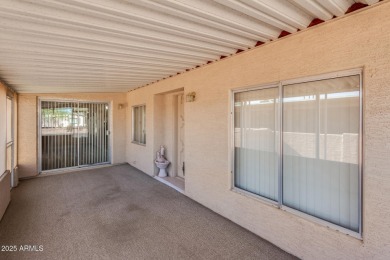 Step into your ideal 55+ lifestyle w/ this 2-bed/2-bath home in on Sun Lakes Country Club in Arizona - for sale on GolfHomes.com, golf home, golf lot