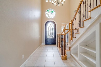 Beautifully designed 2-bedroom, 2.5-bath townhome in The on Harbor Lakes Golf Club in Texas - for sale on GolfHomes.com, golf home, golf lot