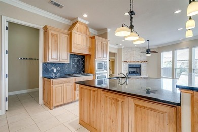 Beautifully designed 2-bedroom, 2.5-bath townhome in The on Harbor Lakes Golf Club in Texas - for sale on GolfHomes.com, golf home, golf lot