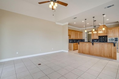Beautifully designed 2-bedroom, 2.5-bath townhome in The on Harbor Lakes Golf Club in Texas - for sale on GolfHomes.com, golf home, golf lot