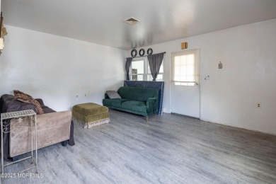 Fantastic Opportunity! Super affordable 1BR/1BA end unit in on Greenbriar Woodlands in New Jersey - for sale on GolfHomes.com, golf home, golf lot