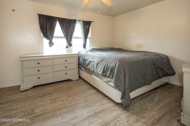 Fantastic Opportunity! Super affordable 1BR/1BA end unit in on Greenbriar Woodlands in New Jersey - for sale on GolfHomes.com, golf home, golf lot