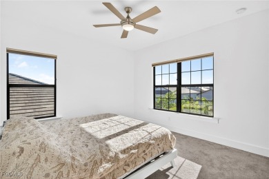 Beautiful 5 bedroom Plus a Den with 3-1/2 Bathrooms, Yorkshire on Panther Run Golf Club in Florida - for sale on GolfHomes.com, golf home, golf lot