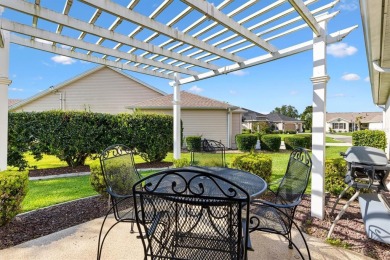 BOND PAID!!!!!!!!!!! GOLF COURSE VIEW! BEAUTIFUL BLOCK AND on Glenview Championship Golf and Country Club in Florida - for sale on GolfHomes.com, golf home, golf lot