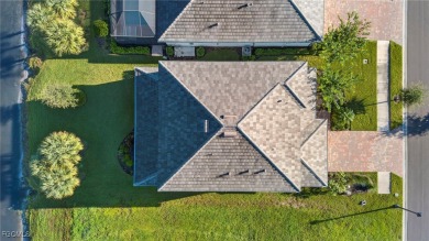 Beautiful 5 bedroom Plus a Den with 3-1/2 Bathrooms, Yorkshire on Panther Run Golf Club in Florida - for sale on GolfHomes.com, golf home, golf lot