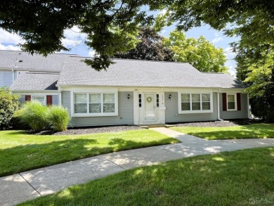 Start your new lifestyle in this Spacious updated home at the on Rossmoor Golf Club in New Jersey - for sale on GolfHomes.com, golf home, golf lot