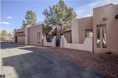 Stunning single-level 3 bed, 2.5 bath Sedona home with on Canyon Mesa Country Club in Arizona - for sale on GolfHomes.com, golf home, golf lot