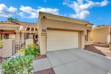 Beautiful single-story home steps from Palm Valley Golf Course on Highland Falls Golf Club in Nevada - for sale on GolfHomes.com, golf home, golf lot