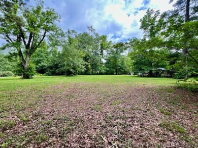 41 acre lot available in great neighborhood in Fairmont near on Fairmont Golf Club in North Carolina - for sale on GolfHomes.com, golf home, golf lot